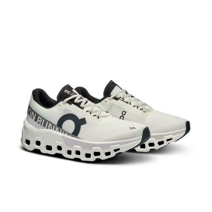 【レア】 ONEオンRUN ON CLOUDSトレーニングセットアップSサイズ On Cloud X3 Sneakers オン クラウドX3 ジョギング スポーツ